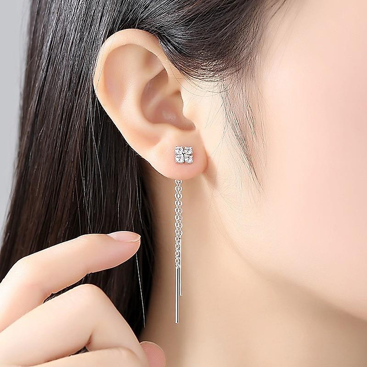 Khuyên tai nữ chữ cái màu bạc