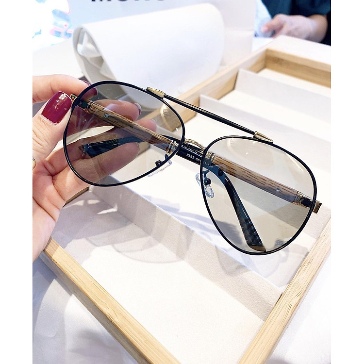 Kính mát nam cao cấp tròng kính đổi màu khi đi ra nắng, đổi màu theo nhiệt độ - Mắt kính chống tia UV gọng gỗ độc đáo P8502