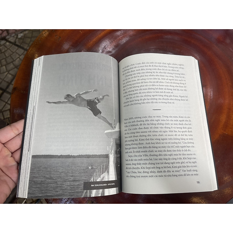 KIMI RAIKKONEN - TAY ĐUA VÔ ĐỊCH F1 - Ảnh 5