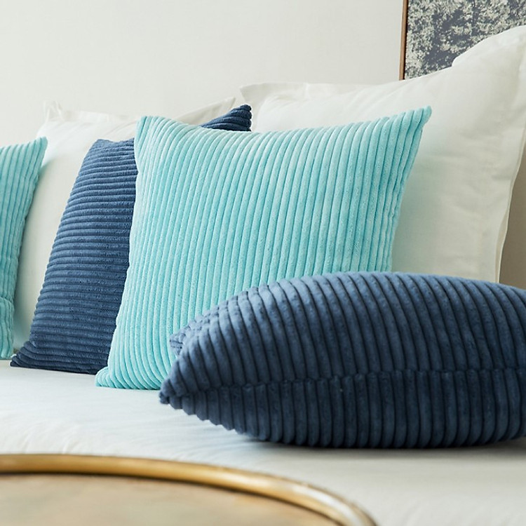 Gối Tựa Lưng Nhung Sọc Sang Trọng