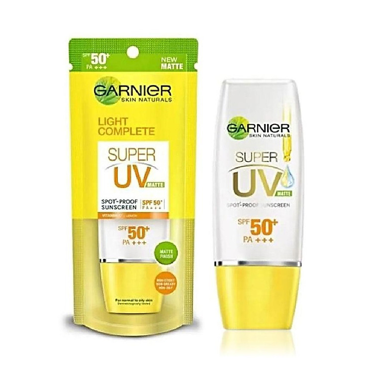 Kem Chống Nắng Garnier Kiềm Dầu Và Sáng Da Light Complete Super UV Matte SPF50+ PA+++ 30ml