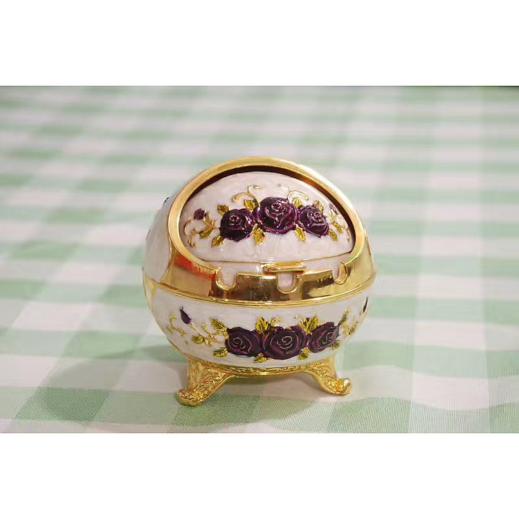 Gạt tàn hoa hồng