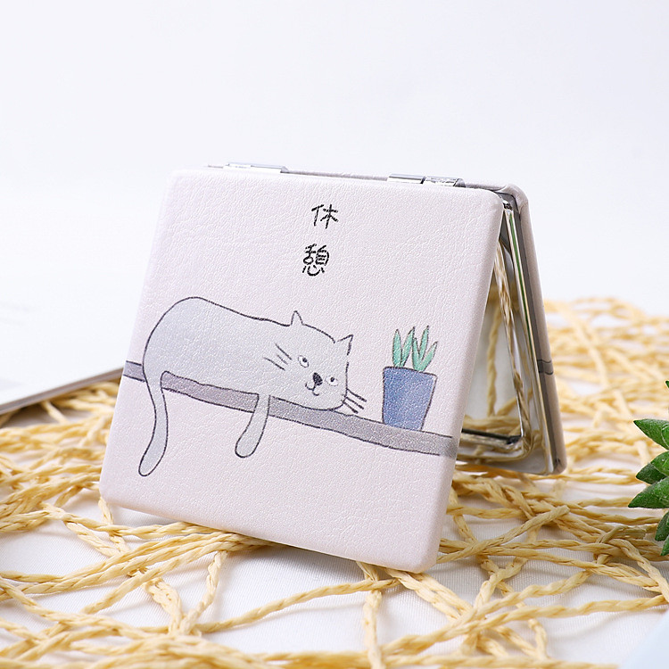 Gương Mini Hai Mặt Hình Vuông Họa Tiết Dễ Thương - GU32