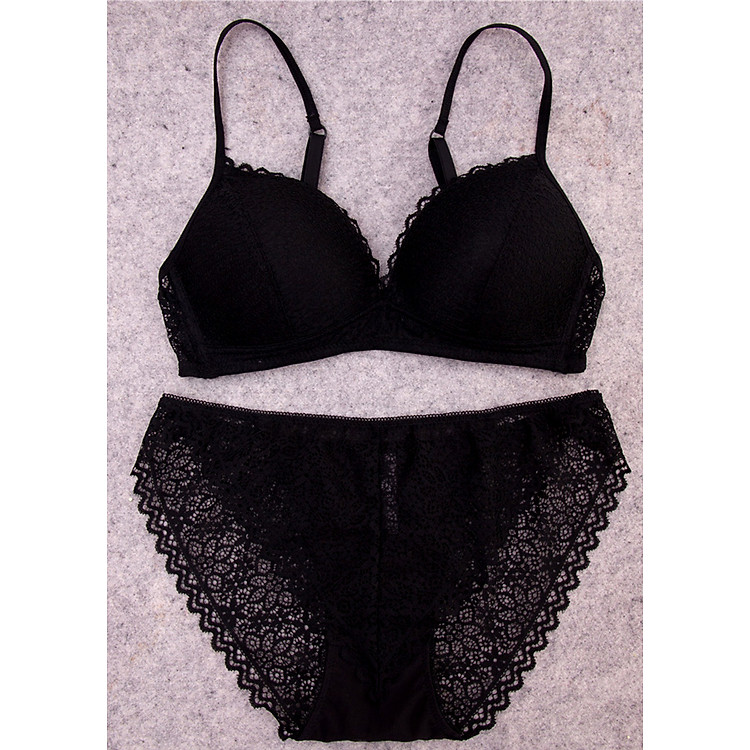 Bộ đồ lót thiết kế phối ren độc đáo 500