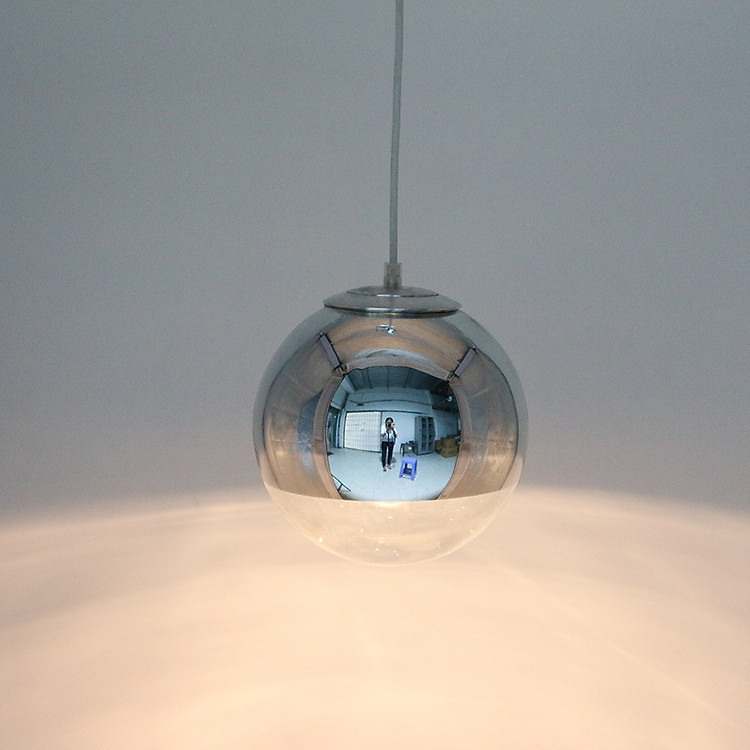 ĐÈN THẢ QUẢ CẦU THỦY TINH - ĐÈN ĐỘC ĐÁO