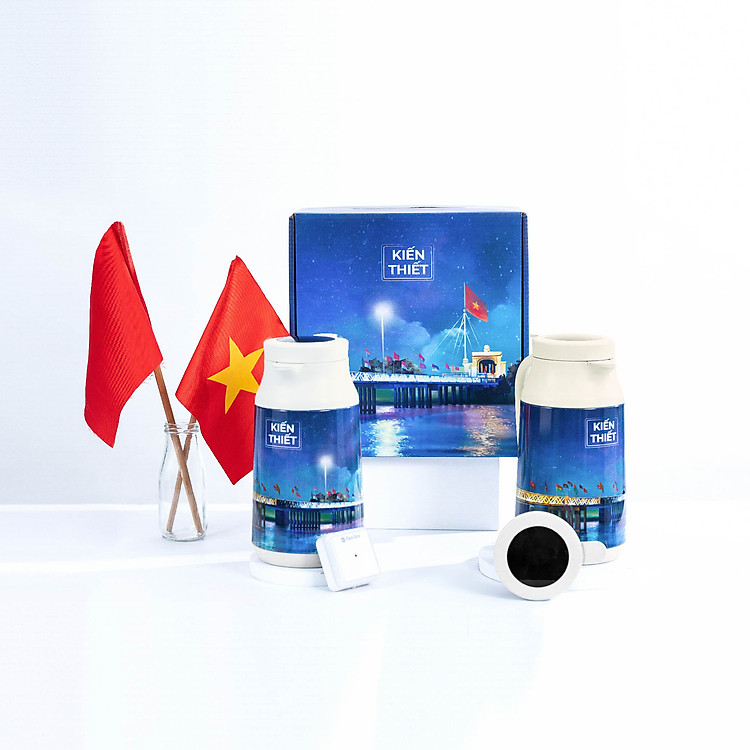 Combo KIẾN THIẾT combo phích đèn ngủ làm quà tặng sang trọng cho thầy cô giáo hội cựu chiến binh, quân đội, mang tinh thần yêu nước và tự hào dân tộc