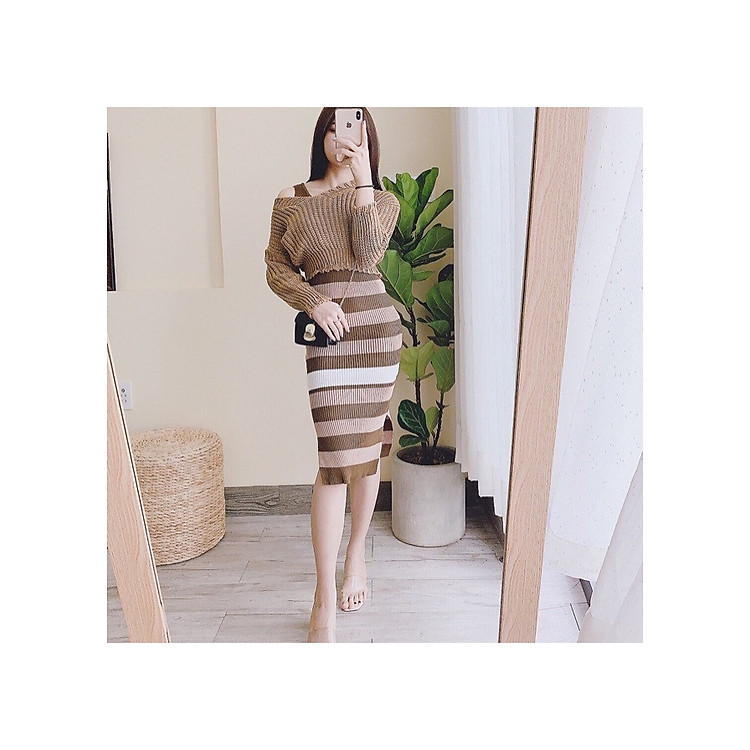 SÉT ĐẦM BODY SỌC MIX ÁO LEN CỰC HOT Ôm BODY tôn dáng cực chuẩn