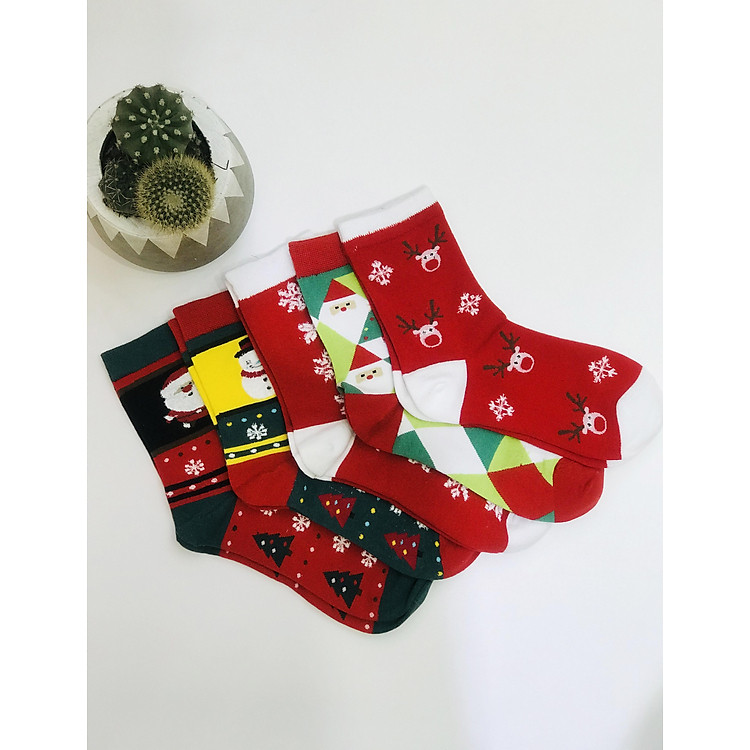 Vớ nữ cố cao thêu họa tiết giáng sinh dễ thương- Combo 5 đôi