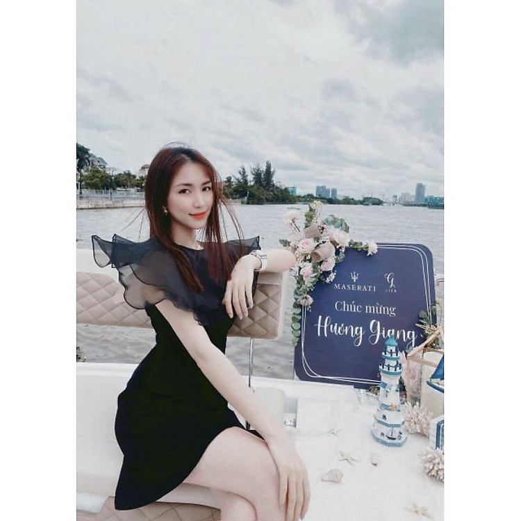 Đầm dự tiệc cổ tròn bèo cánh tiên