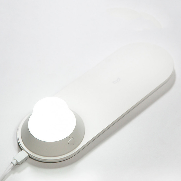Đèn ngủ kiêm sạc không dây Xiaomi Yeelight - Hàng Chính Hãng