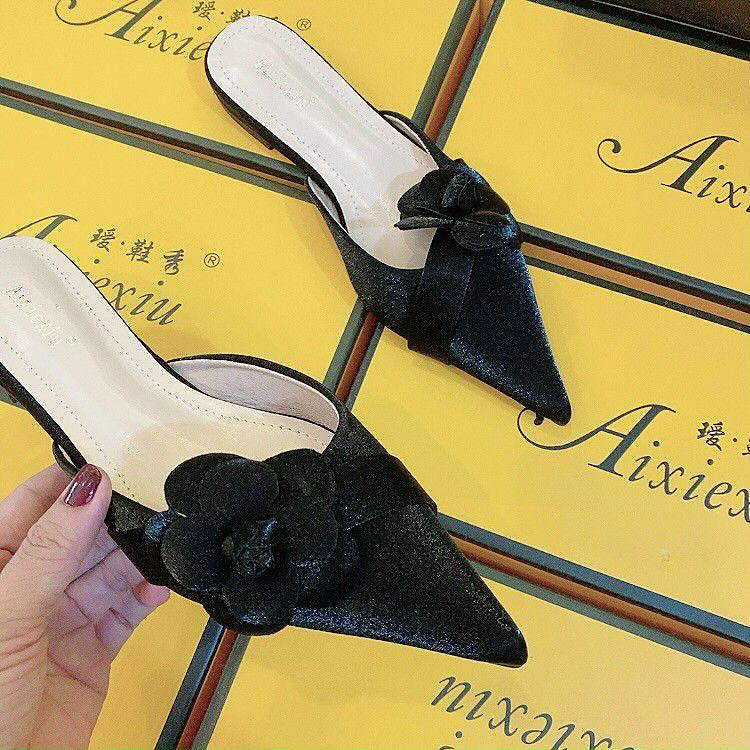 Giày sục nữ hoa trà phong cách mới