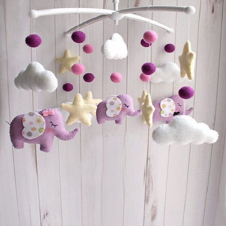 Treo nôi ba chú voi tím cho bé