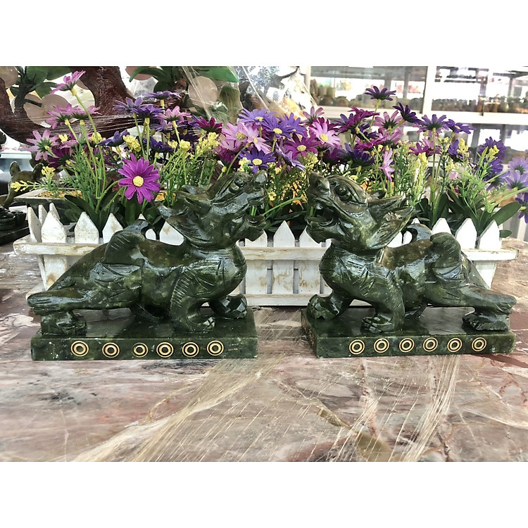 Cặp Tỳ Hưu phong thủy đá ngọc serpentine có đế - Dài 17 cm