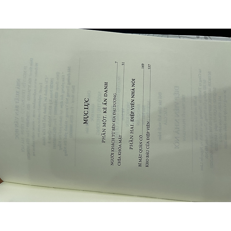 Điệp Viên Nhà Nòi - Ảnh 2