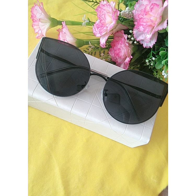 Kính mát thời trang