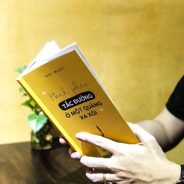 Hạnh Phúc Tắc Đường Ở Một Quãng Xa Xôi - Ảnh 2