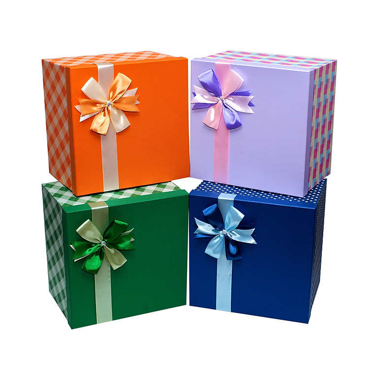 Hộp Quà Vuông V102 (28x28x20 cm)