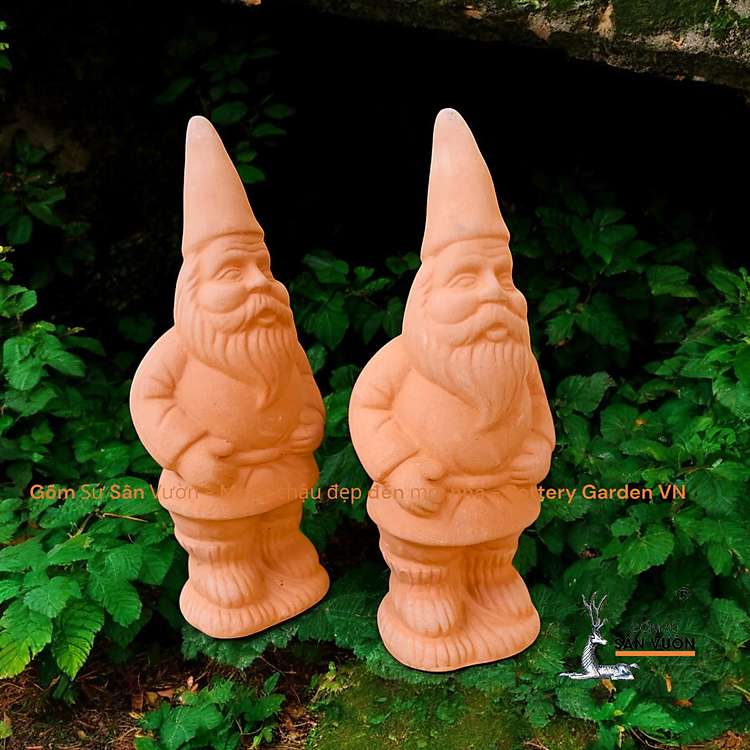 Tượng Gốm Đất Nung Hình Ông Già Noel (5x15cm) – 2 Tượng Không Màu