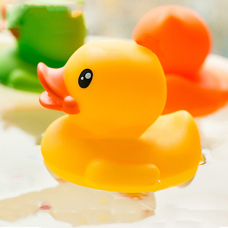 Đồ chơi vịt cao su kêu chút chít 10.5*9cm