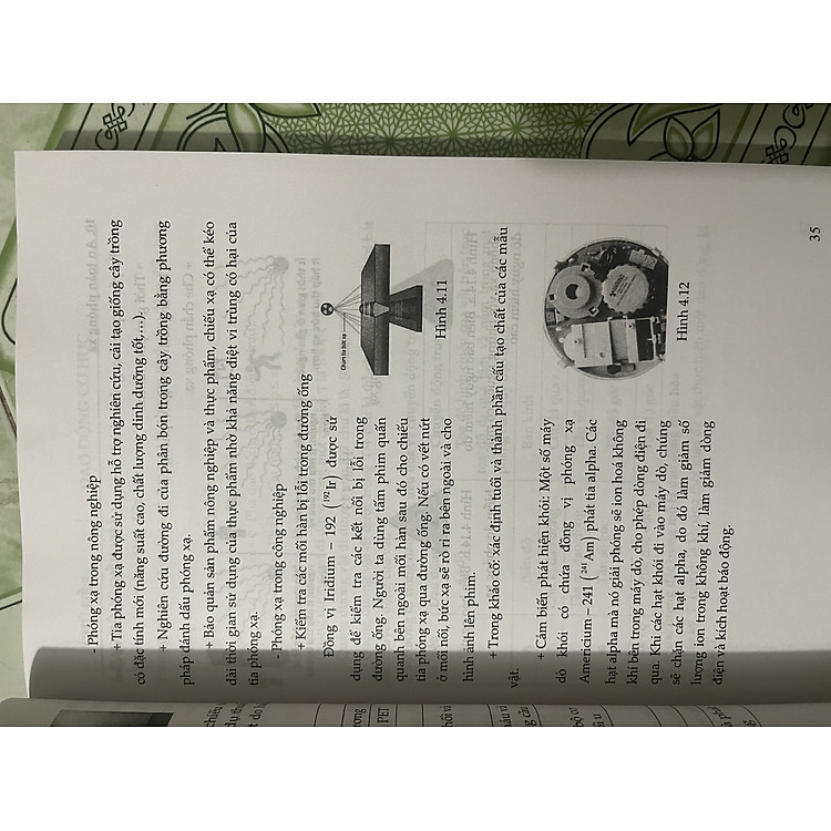 Ôn luyện và giải đề thi tốt nghiệp THPT môn vật lí (theo ct gd mới) - Ảnh 6
