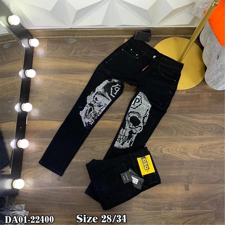 Quần jean bò nam đính đá đầu lâu trắng