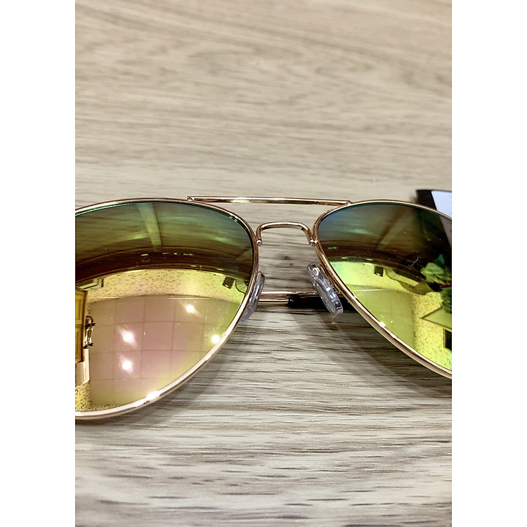 KÍNH MÁT THỜI TRANG