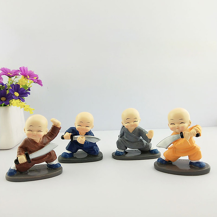 Bộ 4 tượng Chú Tiểu múa võ đao 7 cm