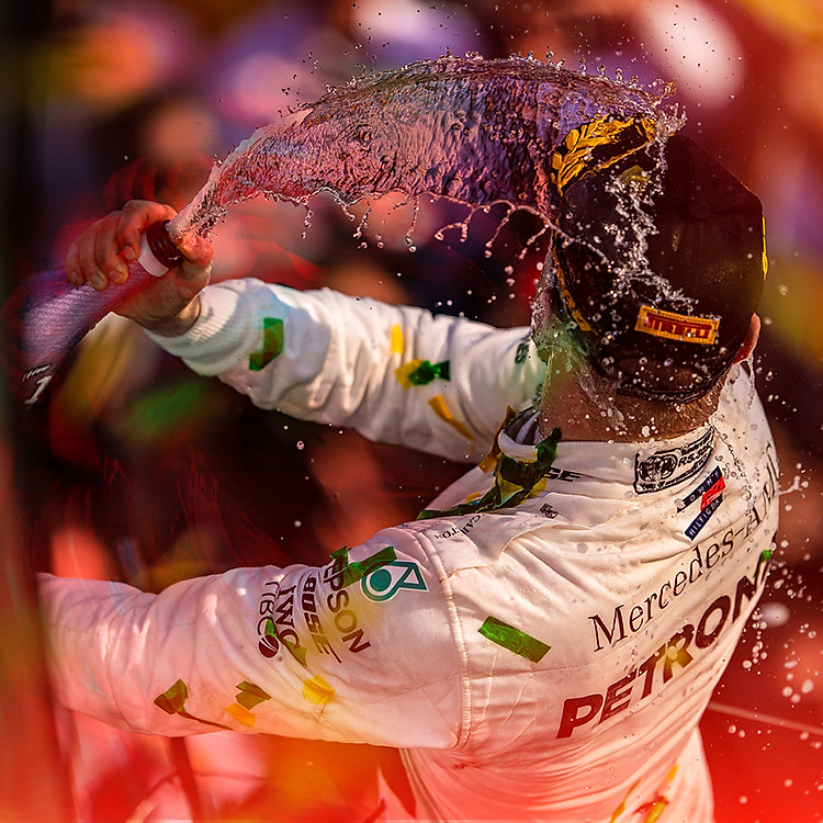 01 Vé Khán đài cao cấp - Vạch Xuất Phát - AD 01 Ngày (Thứ 7) - Giải Đua Xe F1 - Việt Nam Grand Prix