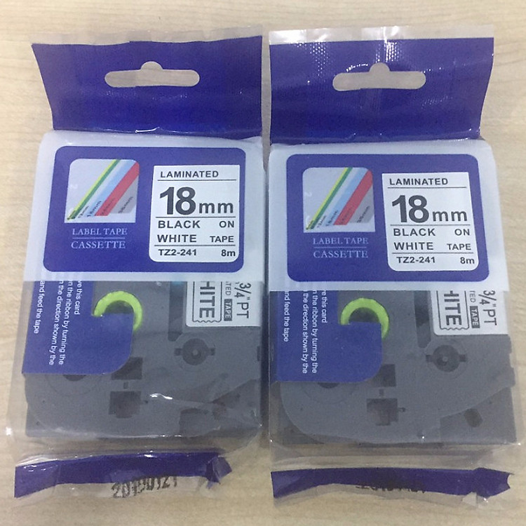 Combo 02 nhãn in TZ2-241 tiêu chuẩn - Chữ đen trên nền trắng 18mm - Hàng nhập khẩu