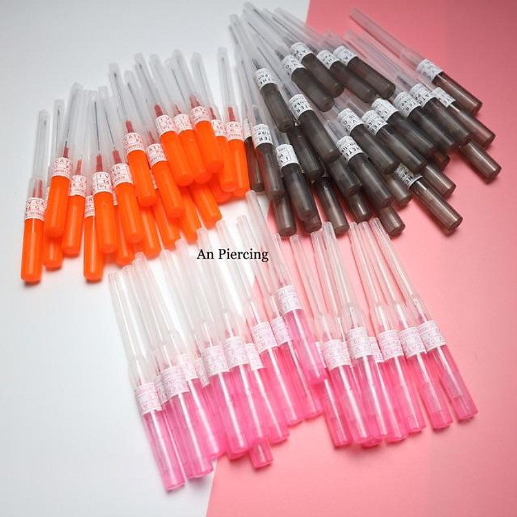 Kim xỏ khuyên dùng 1 lần an toàn xem chi tiết ở chú thích