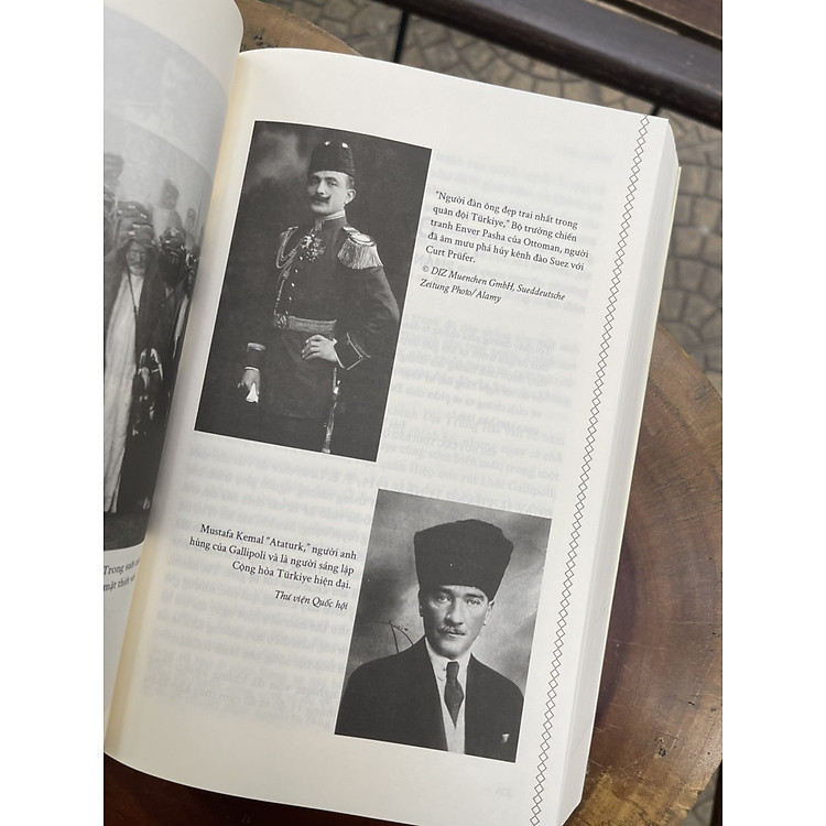 LAWRENCE XỨ Ả-RẬP: Chiến tranh, thủ đoạn, sự điên rồ của đế quốc và quá trình hình thành Trung Đông hiện đại - Ảnh 4