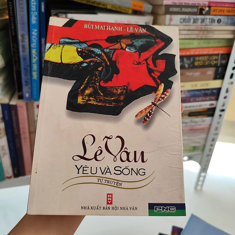 Lê Vân Yêu Và Sống