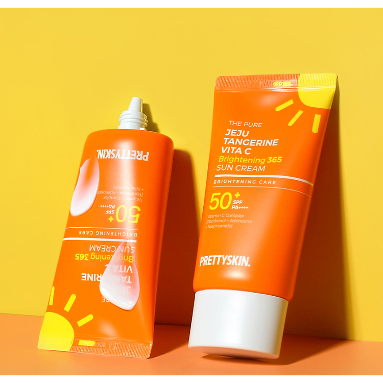 Kem chống nắng vita C quýt đỏ The Pure Jeju Vita C Brightening 365 Sun Cream Prettyskin 50ml