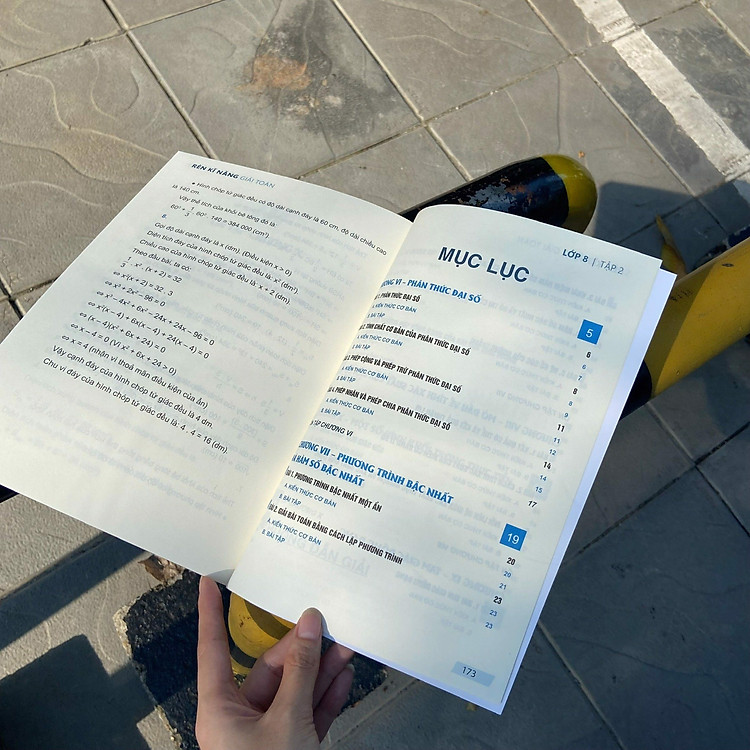 Rèn Kĩ Năng Giải Toán Lớp 8 Tập 2 (Theo Chương Trình Giáo Dục Phổ Thông Mới) - Ảnh 6