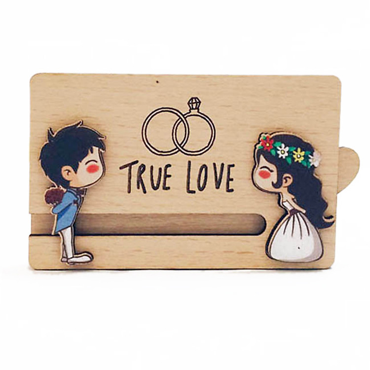 Thiệp kéo di chuyển tình yêu gỗ 2 lớp (mẫu ngẫu nhiên)