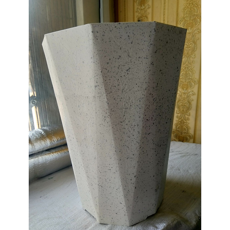Chậu trồng cây cảnh kim cương