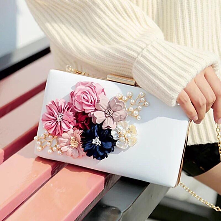 Bóp Đầm Có Dây Đeo Vai Phom Hộp Vuông