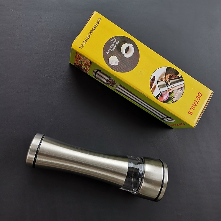 Lọ xay hạt tiêu cầm tay