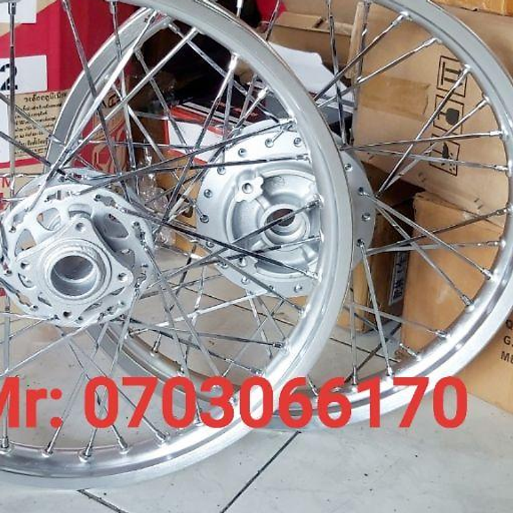 CẶP BÁNH CĂM DÀNH CHO EXCITER135 NIỀN NHÔM 1.4 1.6, ĐÙM TRƯỚC , ĐÙM SAU X1R CĂM DẸP