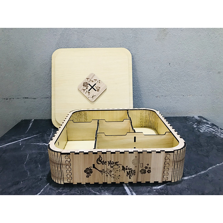 Hộp Mứt Gỗ Tết Hình Vuông