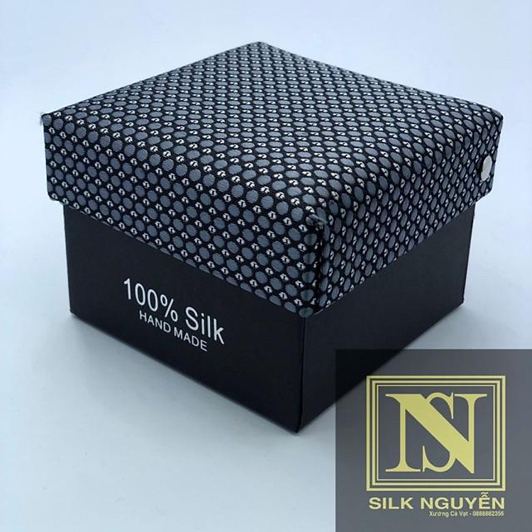 Cà vạt hộp cao cấp