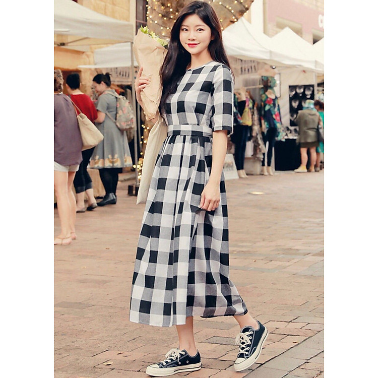 Đầm caro to form dài