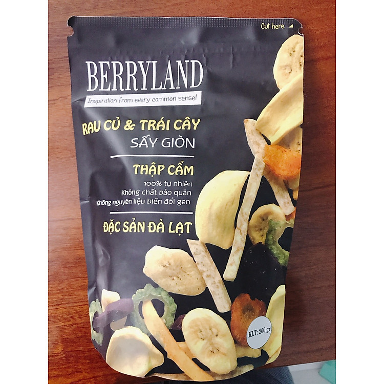 Rau củ quả thập cẩm sấy giòn Berryland bịch 200gr