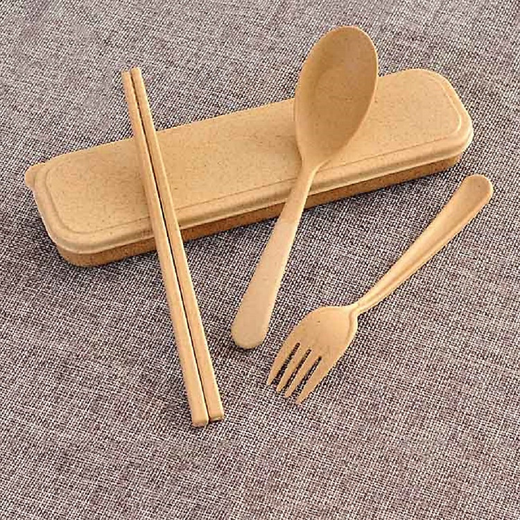 Hộp 3 món đĩa thìa dĩa mang đi tiện dụng