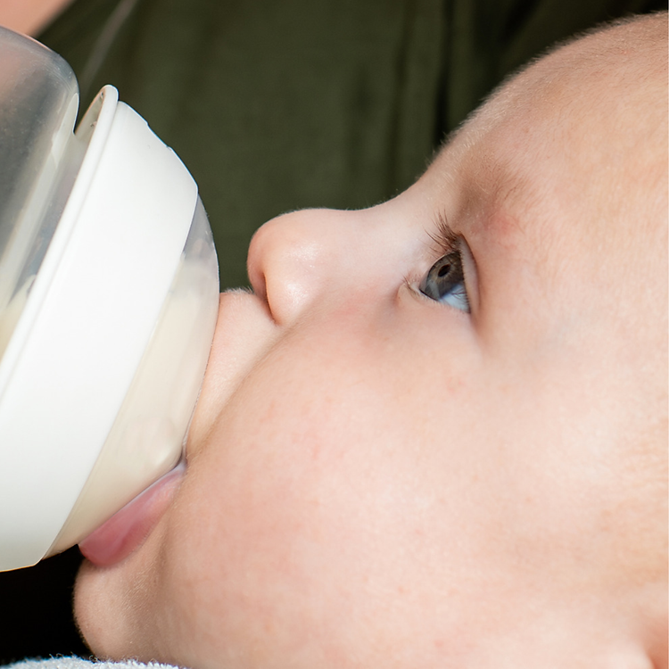 Núm Ty Silicon Tommee Tippee 6 Tháng Ưu đãi - Hình ảnh 5