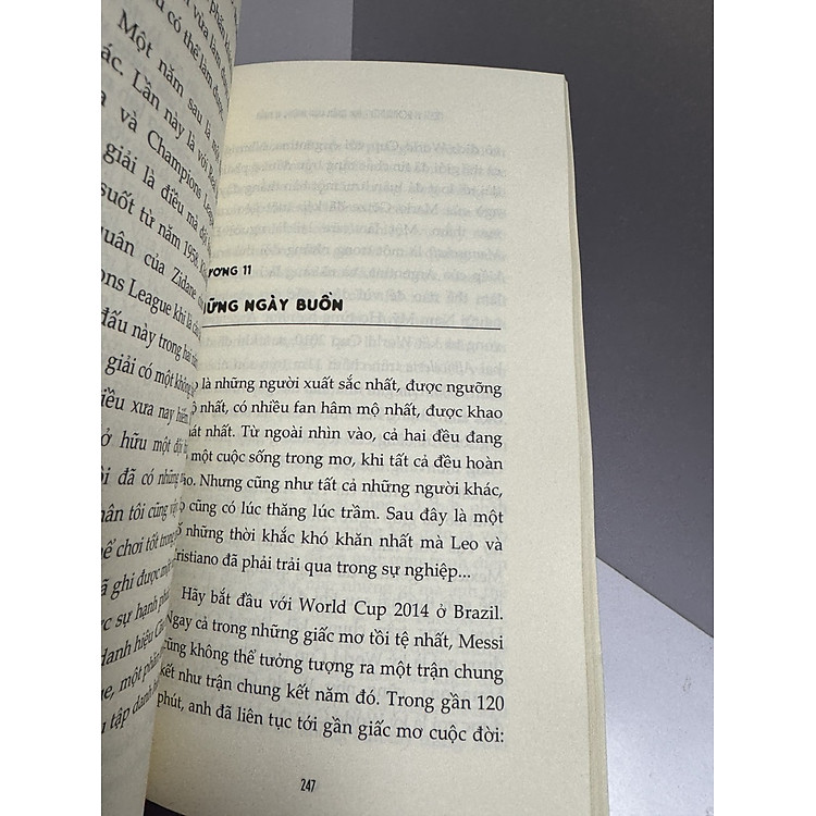 MESSI VS RONALDO Đại Chiến Giữa Những Vị Thần - Ảnh 2