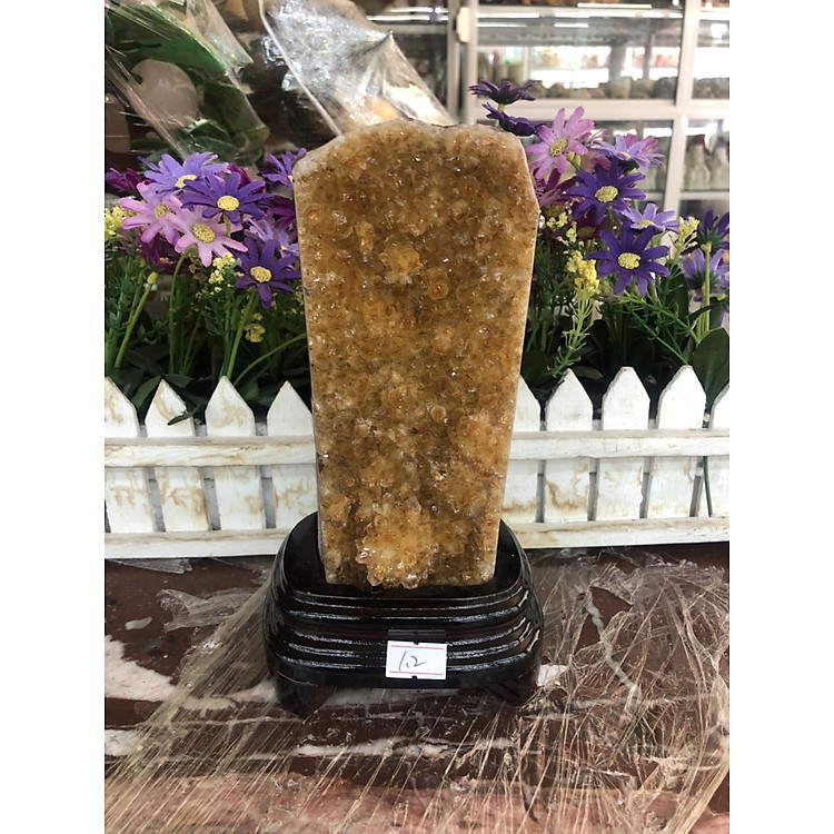 Hang hốc phong thủy đá thạch anh vàng hút tài lộc