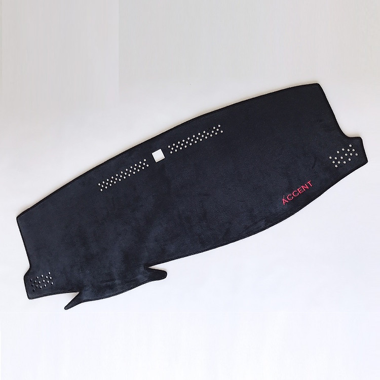 Thảm nhung taplo chống nắng nóng dành cho xe Hyundai Accent 2018-2019