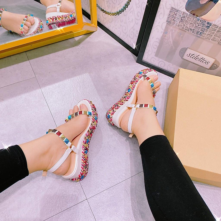 GIÀY SANDAL XUỒNG QUẢNG CHÂU CAO CẤP