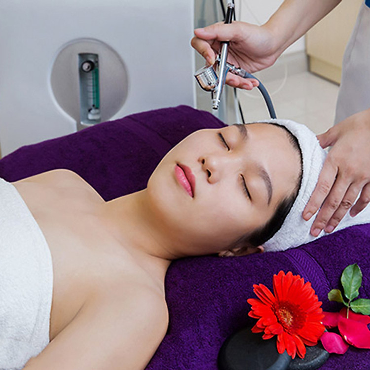 Điều Trị Da Hư Tổn PRP Kết Hợp Lăn Kim Giải Quyết 10 Vấn Đề Về Da